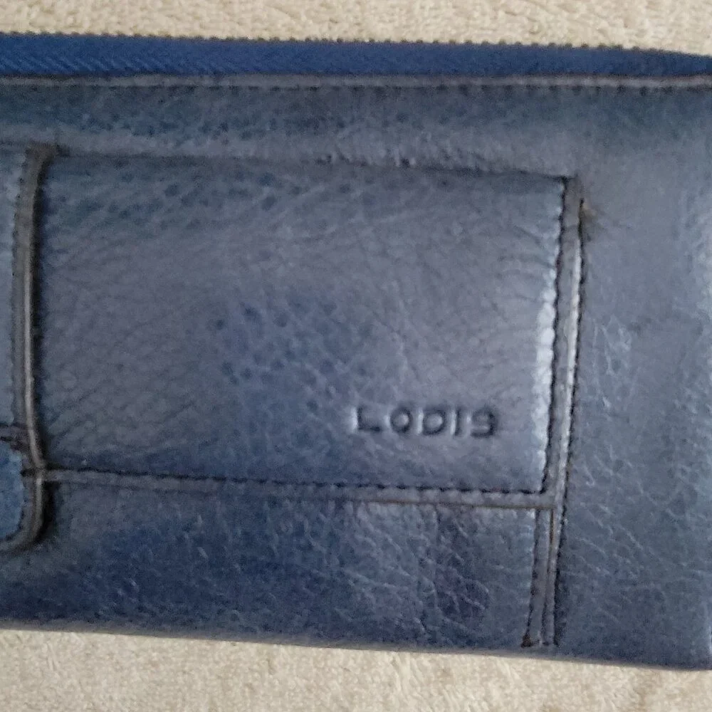 NWOT Lodis Zip Around Continental Blue Extra Long Wallet or Clutch Purse - Picture 4 of 16